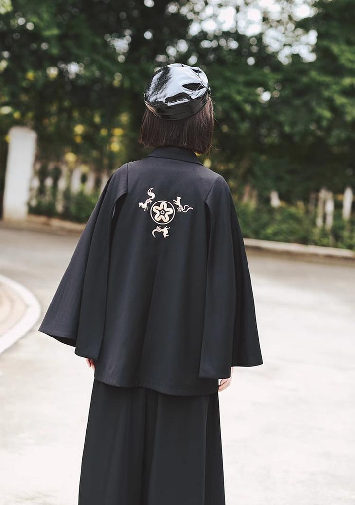 Quirky House~Wang Liang~Retro Lolita Embroidered Cloak Retro College Style Coat   