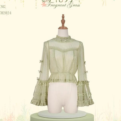 Flower and Pearl Box~Wild Flowers and Fragrant Grass~Country Lolita Blouse and Innerwear with Apron Dress Set XS dotted gauze inner wear (grass green) 