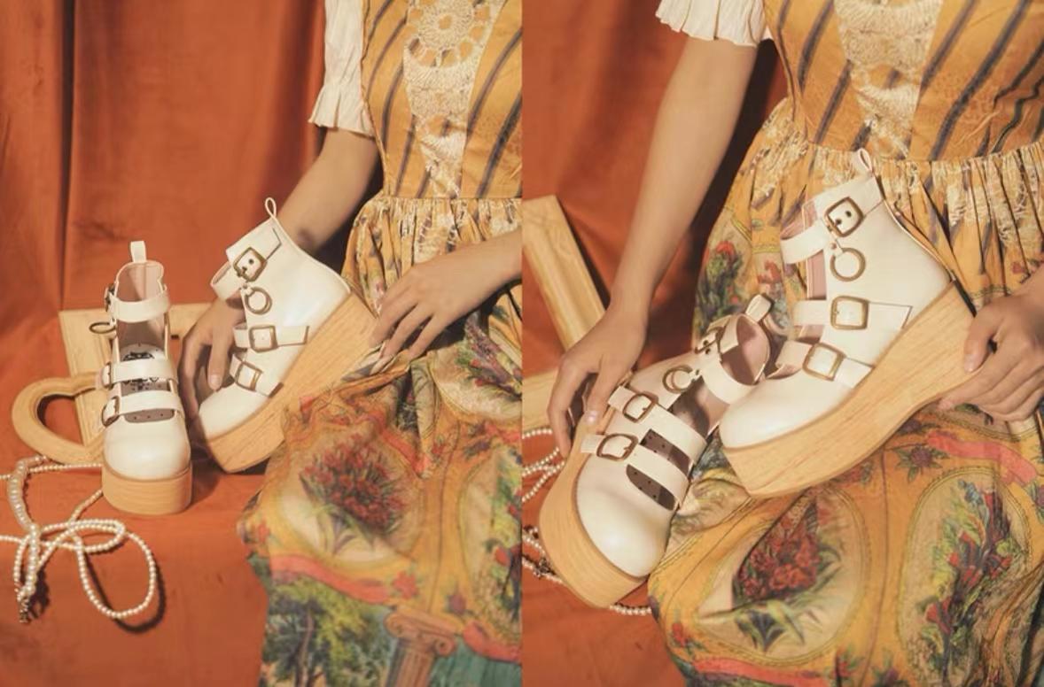 MODO~Retro Lolita Platform Shoes Round Toe Thick Sole   