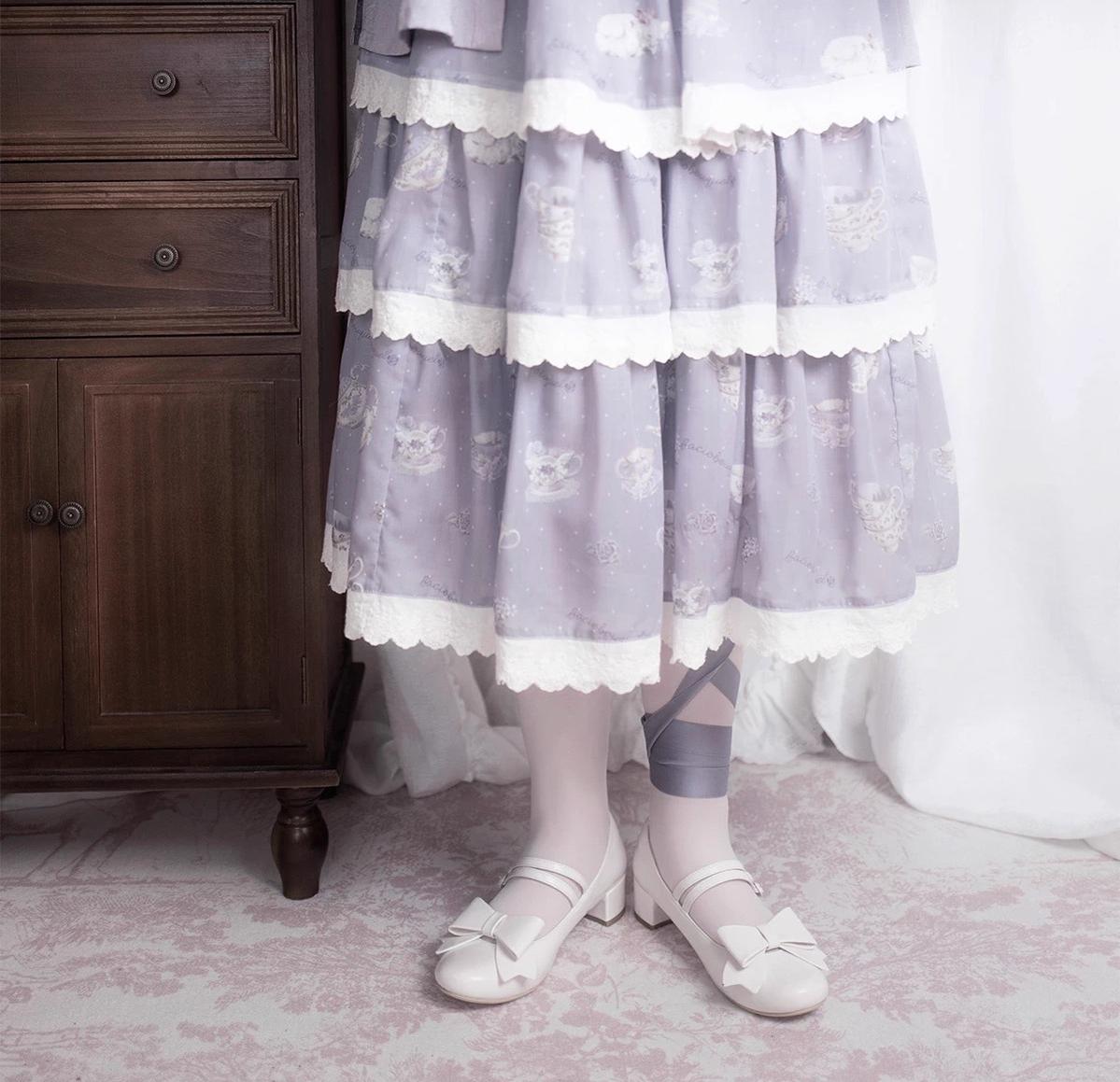 MODO - Apple Candy - Pointed Toe Lolita Shoes, Low Block Heel
