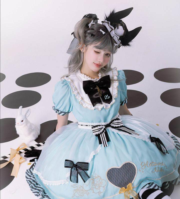 Confession Balloon~Alice in Wonderland~IP Collab Sweet Lolita OP Dress and KC