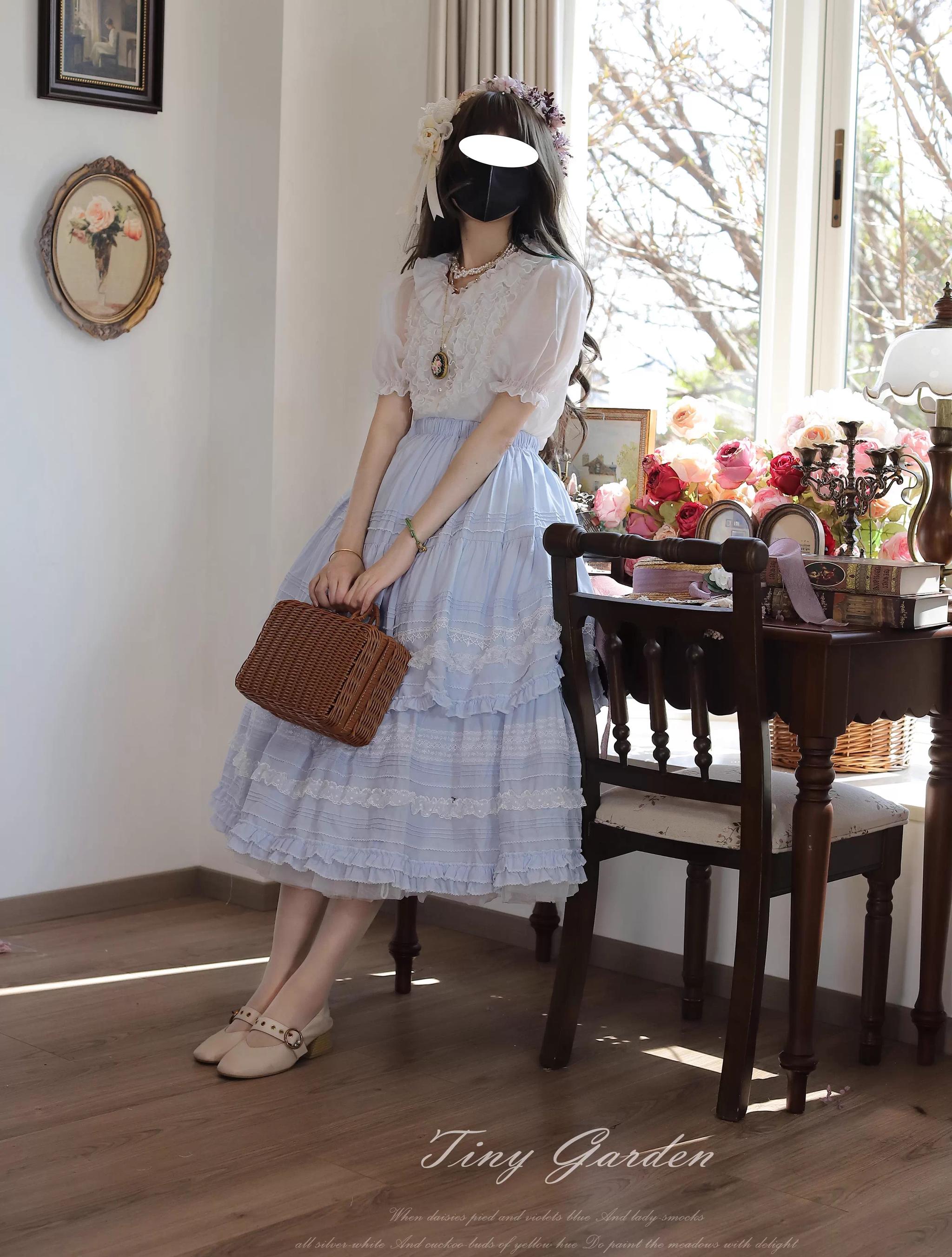 Marguerite Daisy - Classic Lolita Short Sleeve Blouse, Ruffle Collar