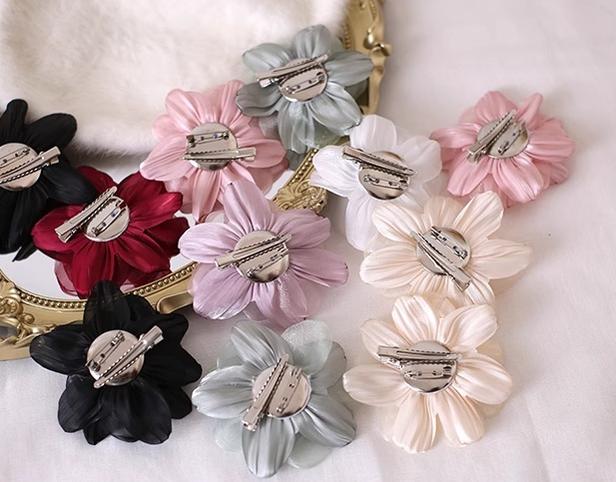Xiaogui - Elegant Lolita Headdress Organza Flower Hairpin