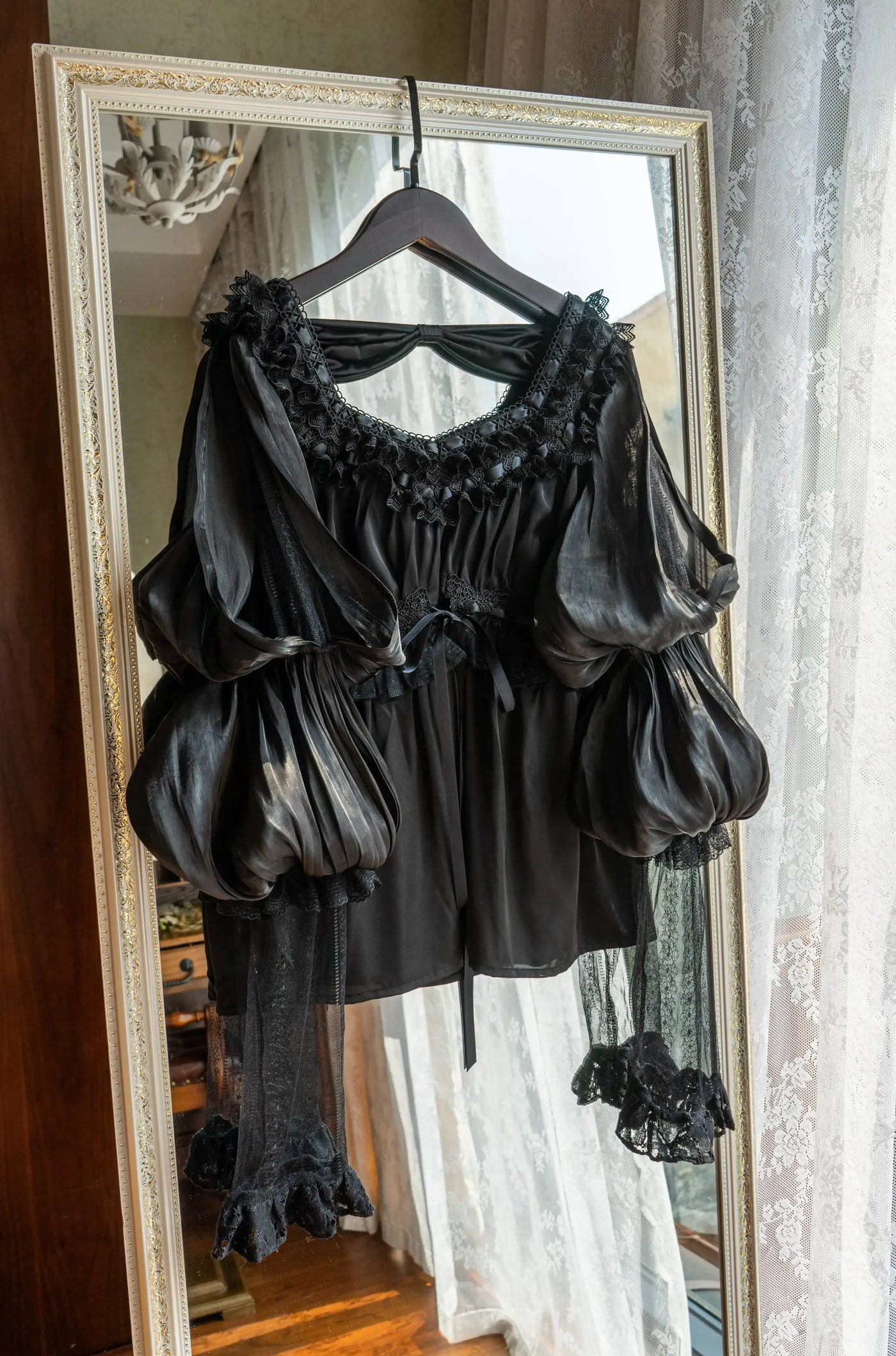 (BuyForMe) Airfreeing~Cersei~French Fashion Long Sleeve Classic Lolita Blouse S black loose shirt 