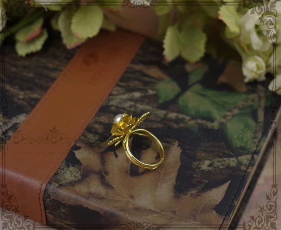 Rose of Sharon - Classical Lolita Pearl Ring Rose Flower Ring