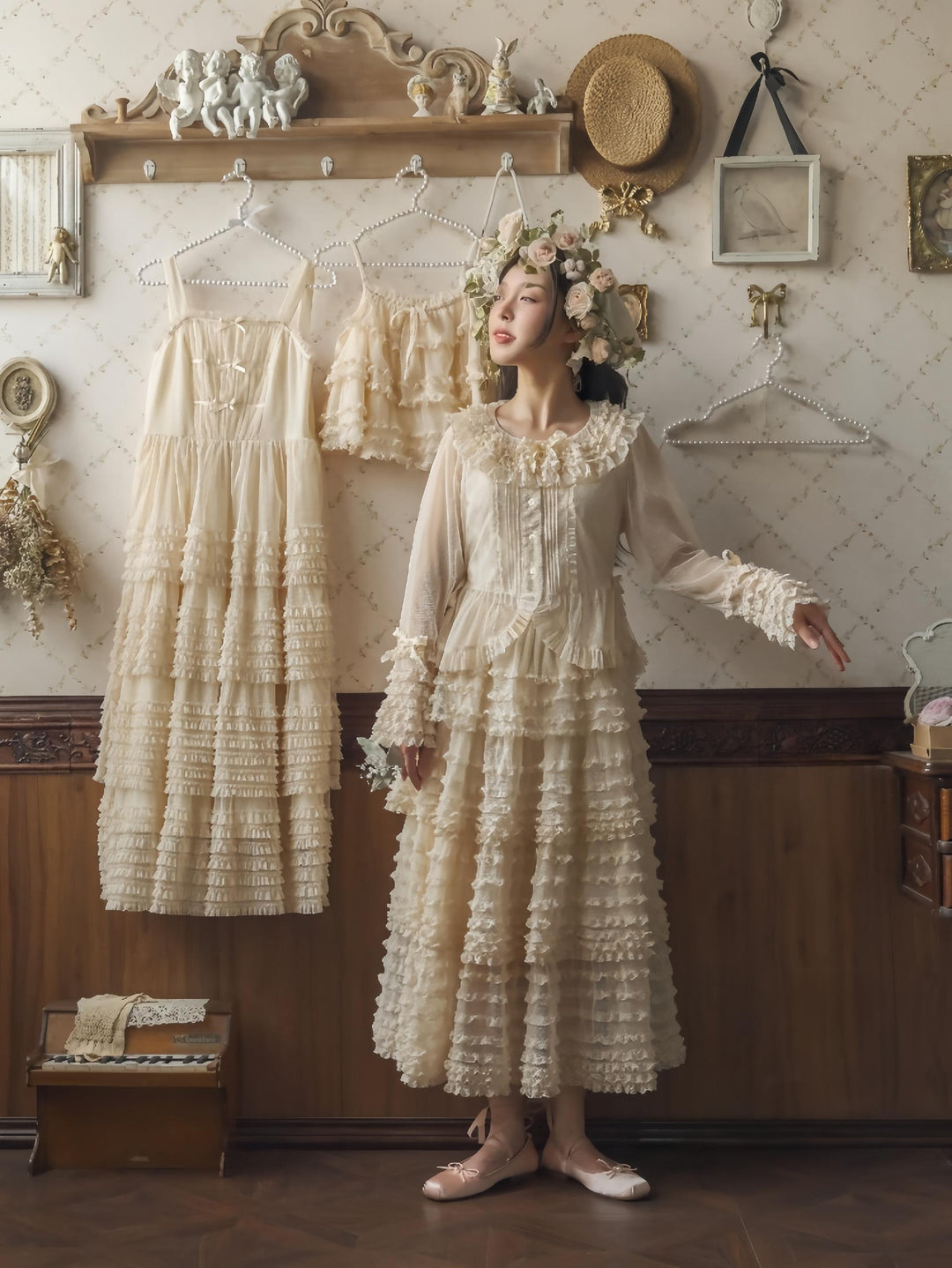 Sweet Dreamer~Antique Wall~Classic Lolita Blouse Polka Dots Tulle Shirt [tulle body in stock] big dots ivory blouse only M