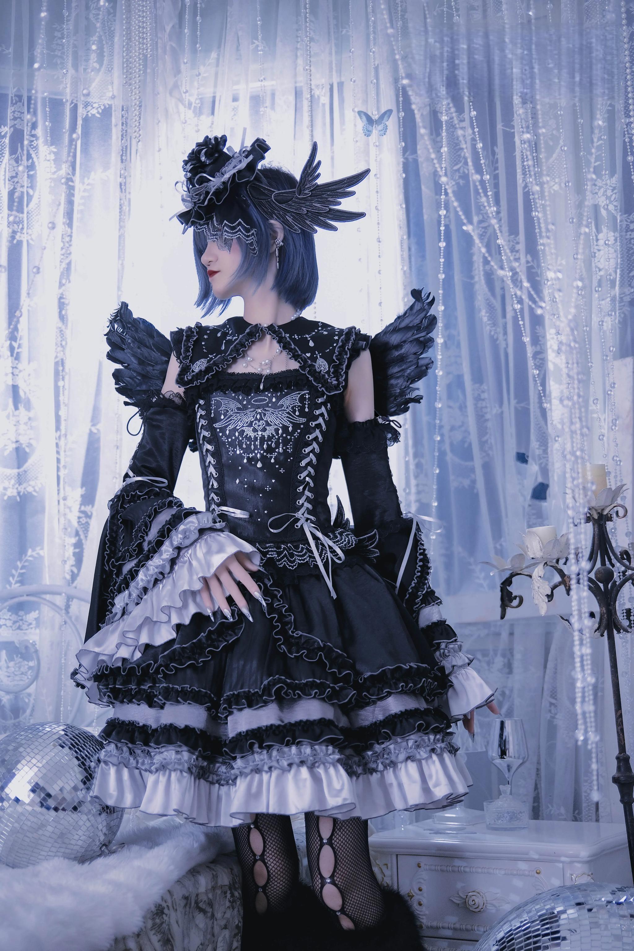 Metallic Angel Black - Gothic Lolita Rhinestone Top & Ruffled Skirt Set