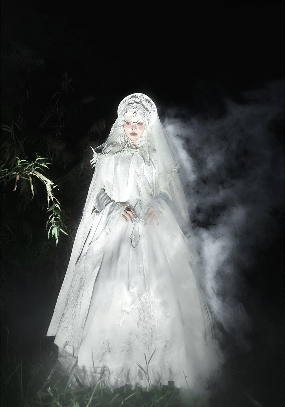 ZJstory~Gothic Lolita Cape Long-sleeved Shawl with Detachable Hood 42129:734131