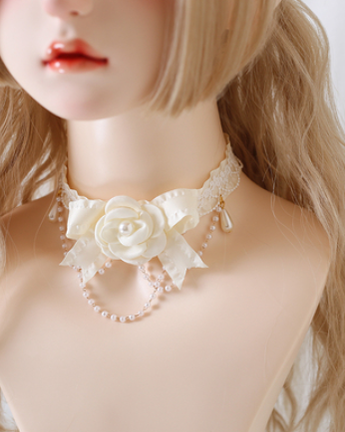Xiaogui~Elegant Lolita Lace Camellia Necklace B version wooden ear edge bow  