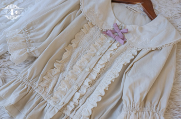 Miss Point~Little Anna~Elegant Lolita Cotton Puff Sleeve Blouse   