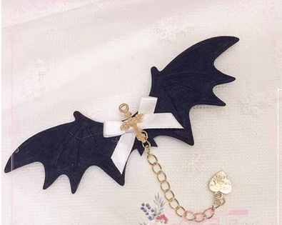 Pearl Rabbit Handmade - Halloween Gothic Lolita Bat Wings Shaped Side Clips white