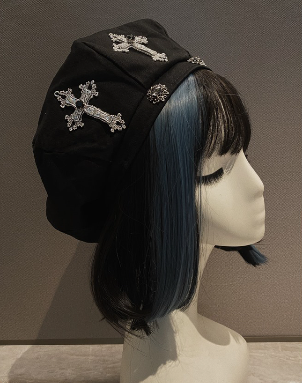 Susin Lolita - The Cross Salute - Gothic Lolita Cross Accessories