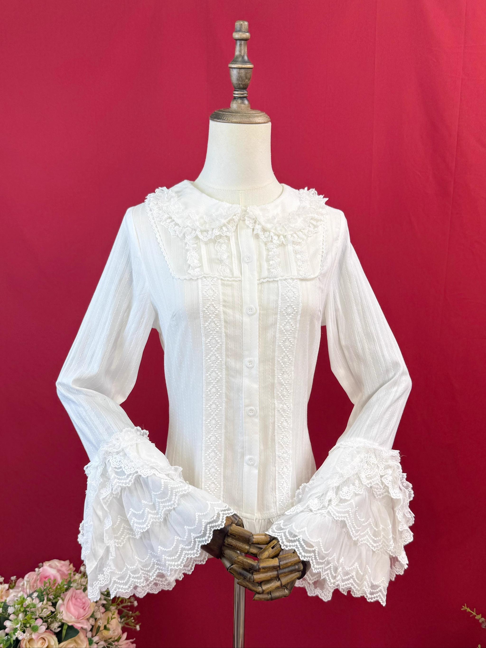 DMFS Lolita - Spiral Candy - Sweet Lolita Long Sleeve Cotton Shirt, Lace Accents Milk white - Hime Sleeve S