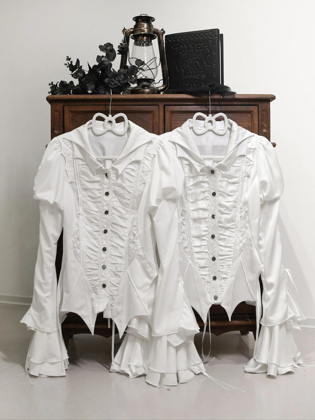 Flower Messenger~Endless Night~Gothic Lolita Shirt with Batwing Collar and Puffy Sleeves White Satin Version XS