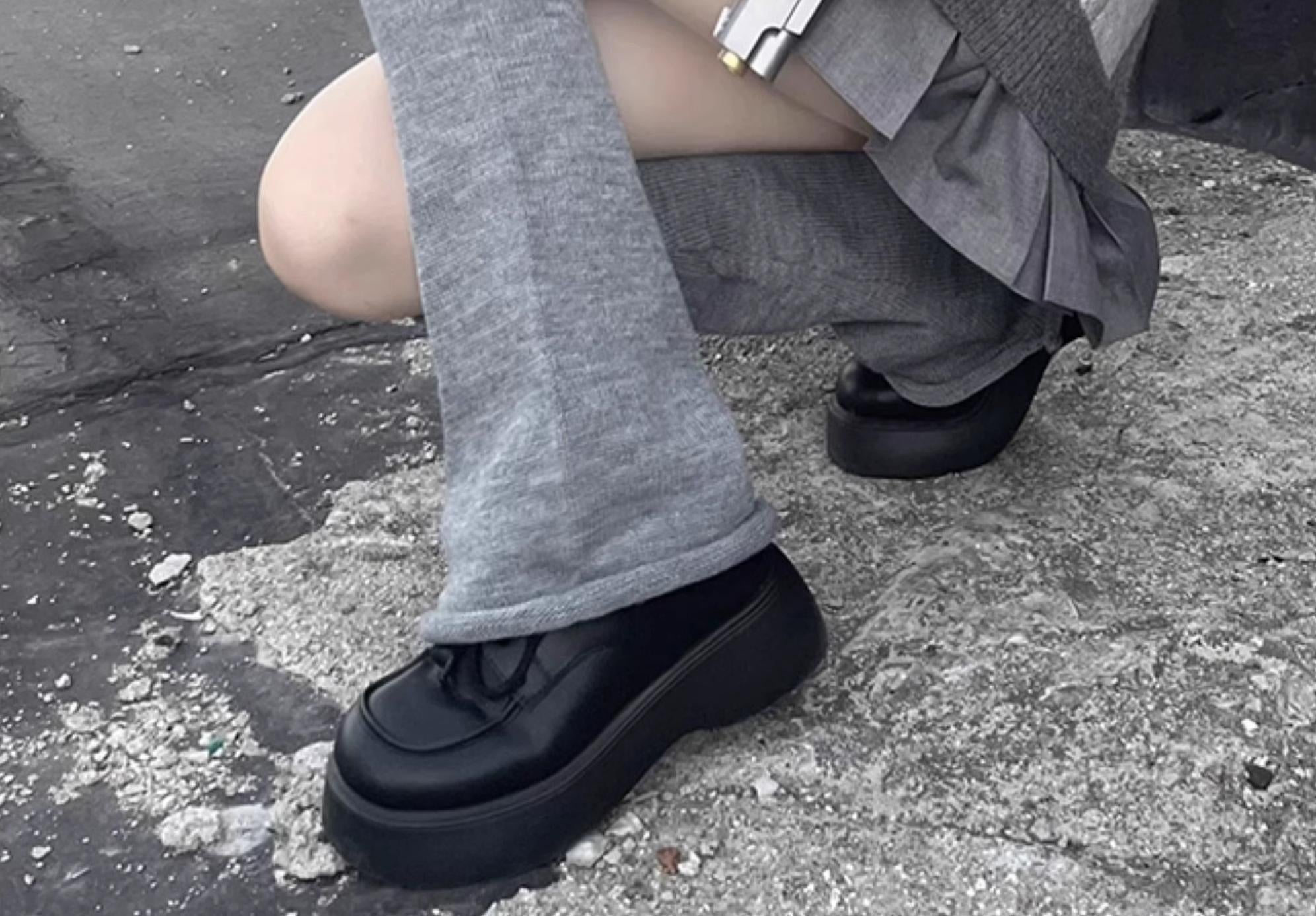 Hua Nai Cat - Winter Lolita Knit Leg Warmer Mid-Calf Socks
