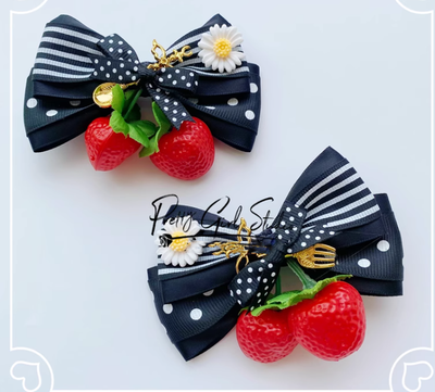 Pretty Girl Lolita~Sweet Lolita Red-Black DIY Strawberry Headdress a pair of black and red large clips  