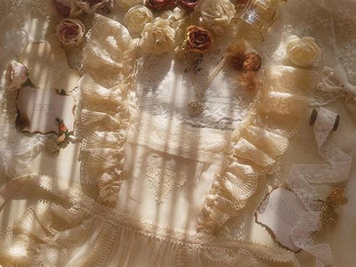 Nuit De Cellophane~Elegant Lolita Lace Beige Apron Dress   