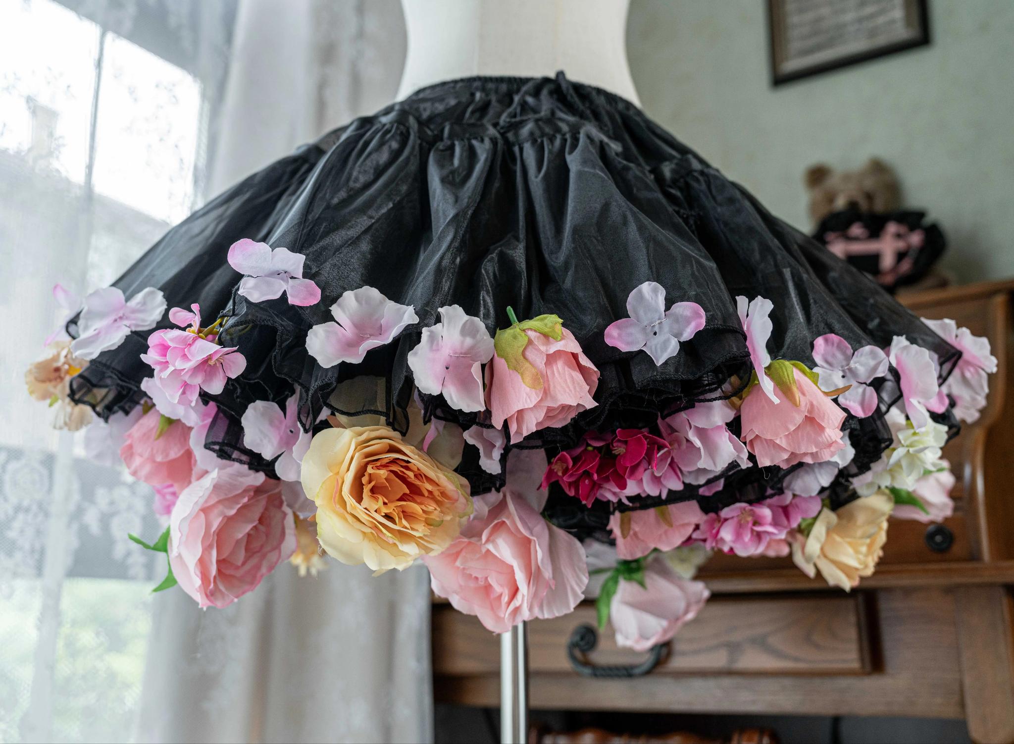 Sky Rabbit - Floral Lolita Petticoat with Detachable Trim Black X Pink One Size Double-layer Petticoat - 35 cm (2 petticoats included)