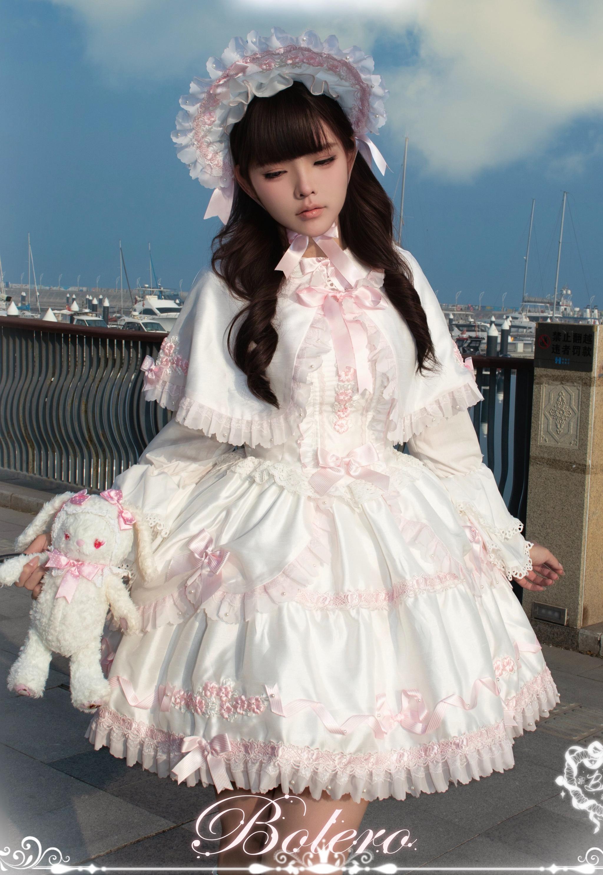Charlotte Bouquet - Old School Lolita JSK Set, Embroidery & Bows 45093:835416