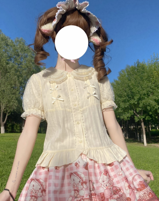 3 Puppets~Butterfly~Kawaii Lolita Short Sleeve Blouse   