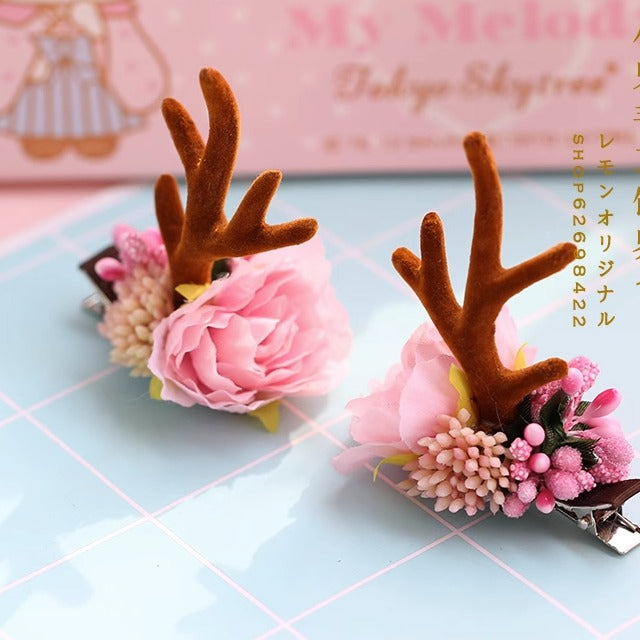 Xiaogui~Christmas Deer Horn and Daisy Lolita Hair Clips a pair of pink flower and deer horn hair clips  