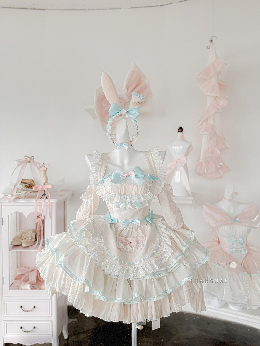 POSHEPOSE~Maid Bunny~Gorgeous Sweet Lolita OP Dress with Detachable Sleeves and Apron