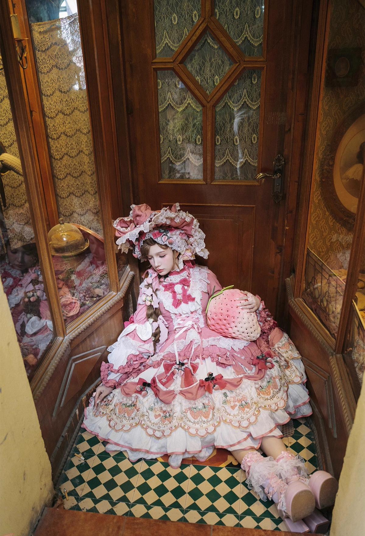 Bramble Rose - Starryberry Eden - Hime-sleeved Sweet Lolita Dress, Strawberry Embroidery 44262:801209