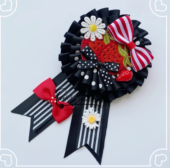 Pretty Girl Lolita~Sweet Lolita Red-Black DIY Strawberry Headdress a black and red 13cm bonnet  