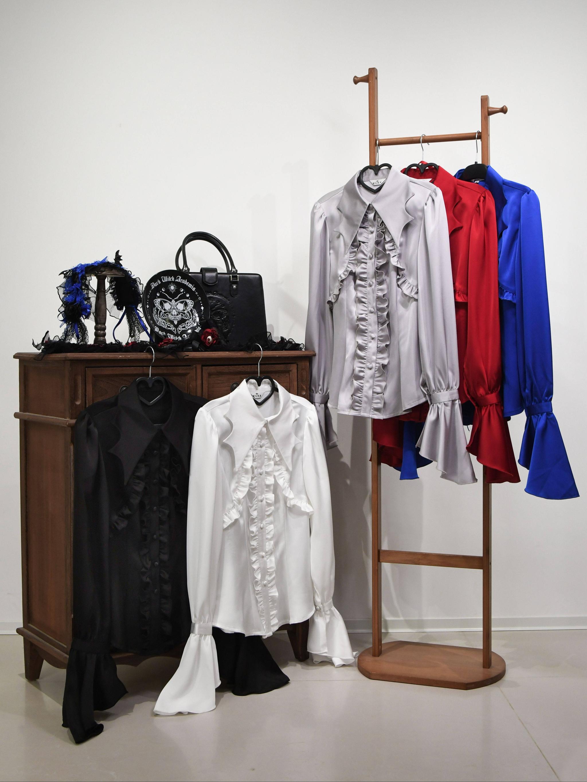 Vampire Knight - Gothic Lolita Shirt, Batwing Collar 44450:809040