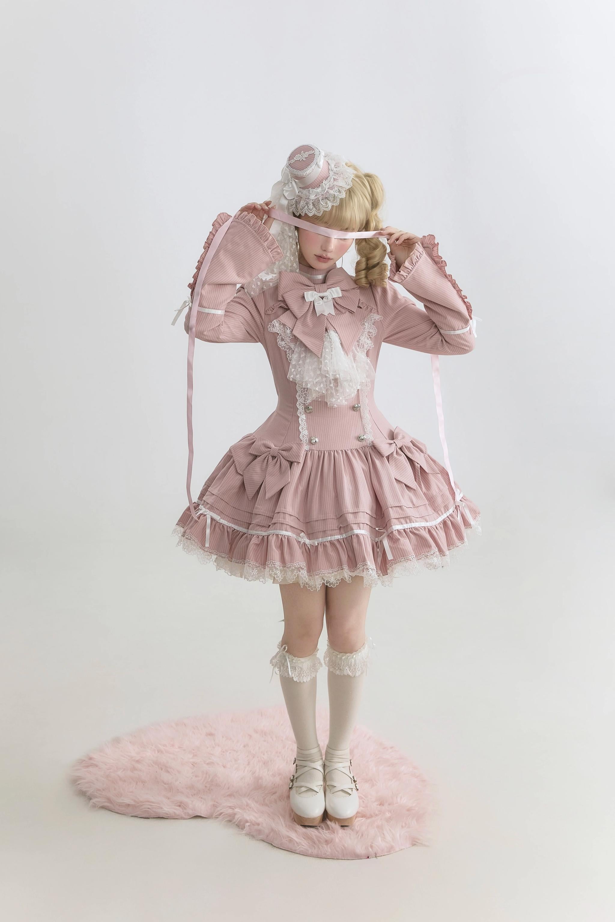 Phantom Kitty - Old School Lolita Low Waist OP Dress, Lace & Bow