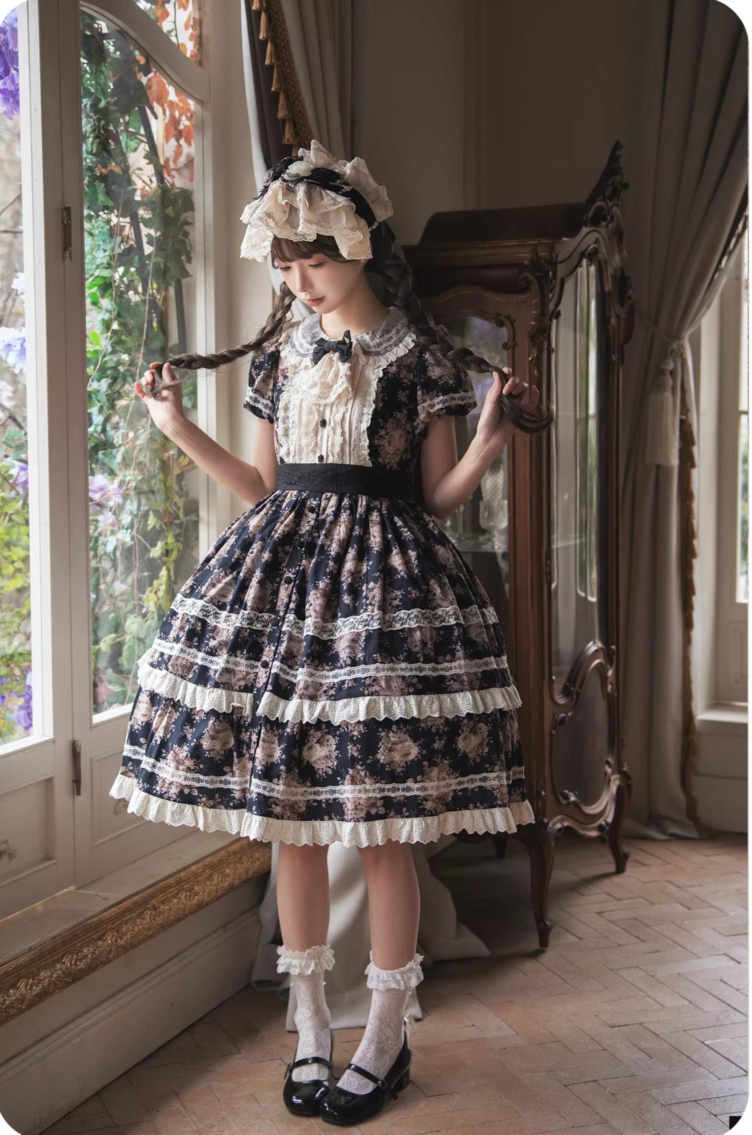 Black Rose - Printed Old School Lolita Dress, Front Opening
