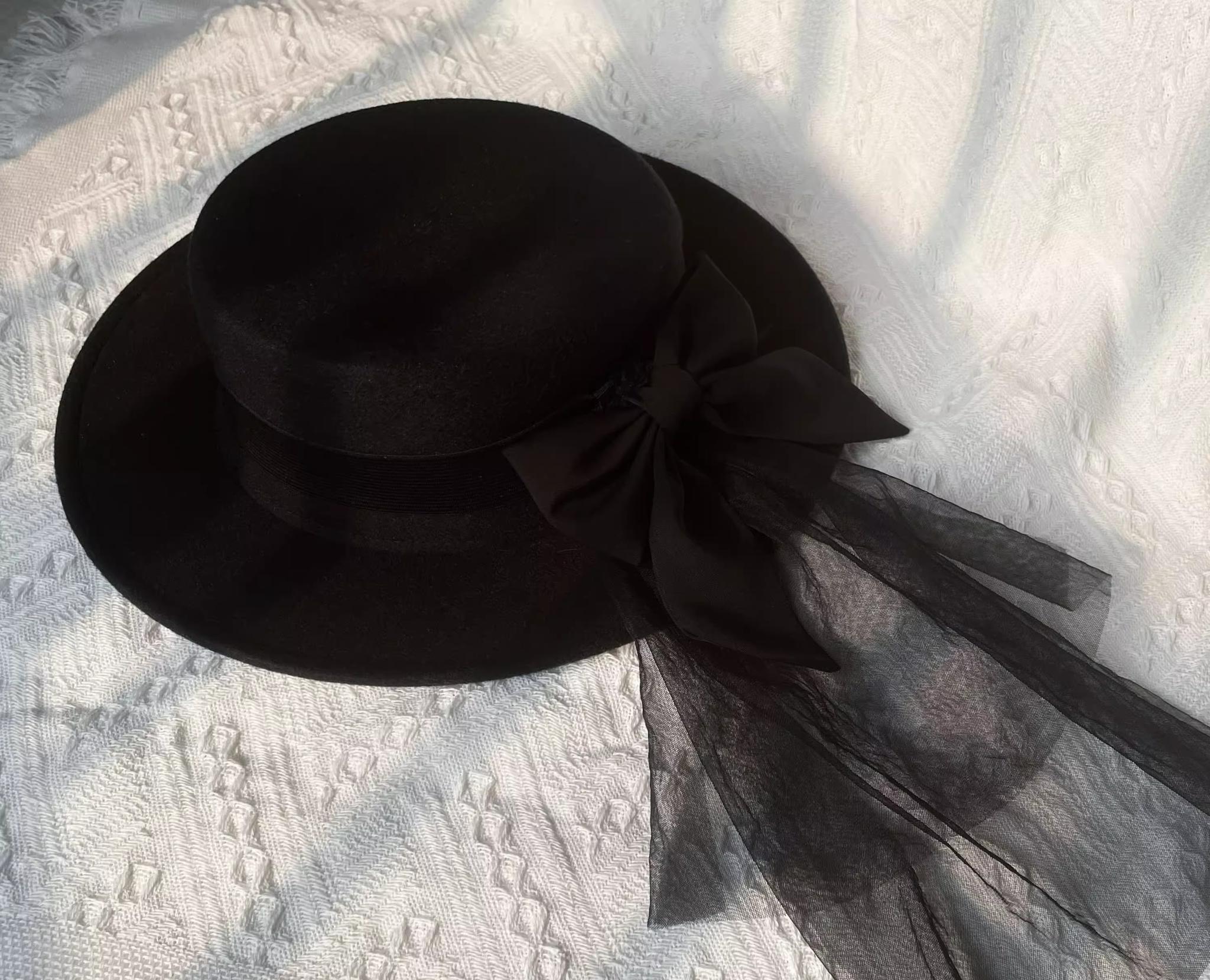 Uncle's Workshop - Rich Heiress - Elegant Black Lolita Coat with Detachable Cape Hat only S