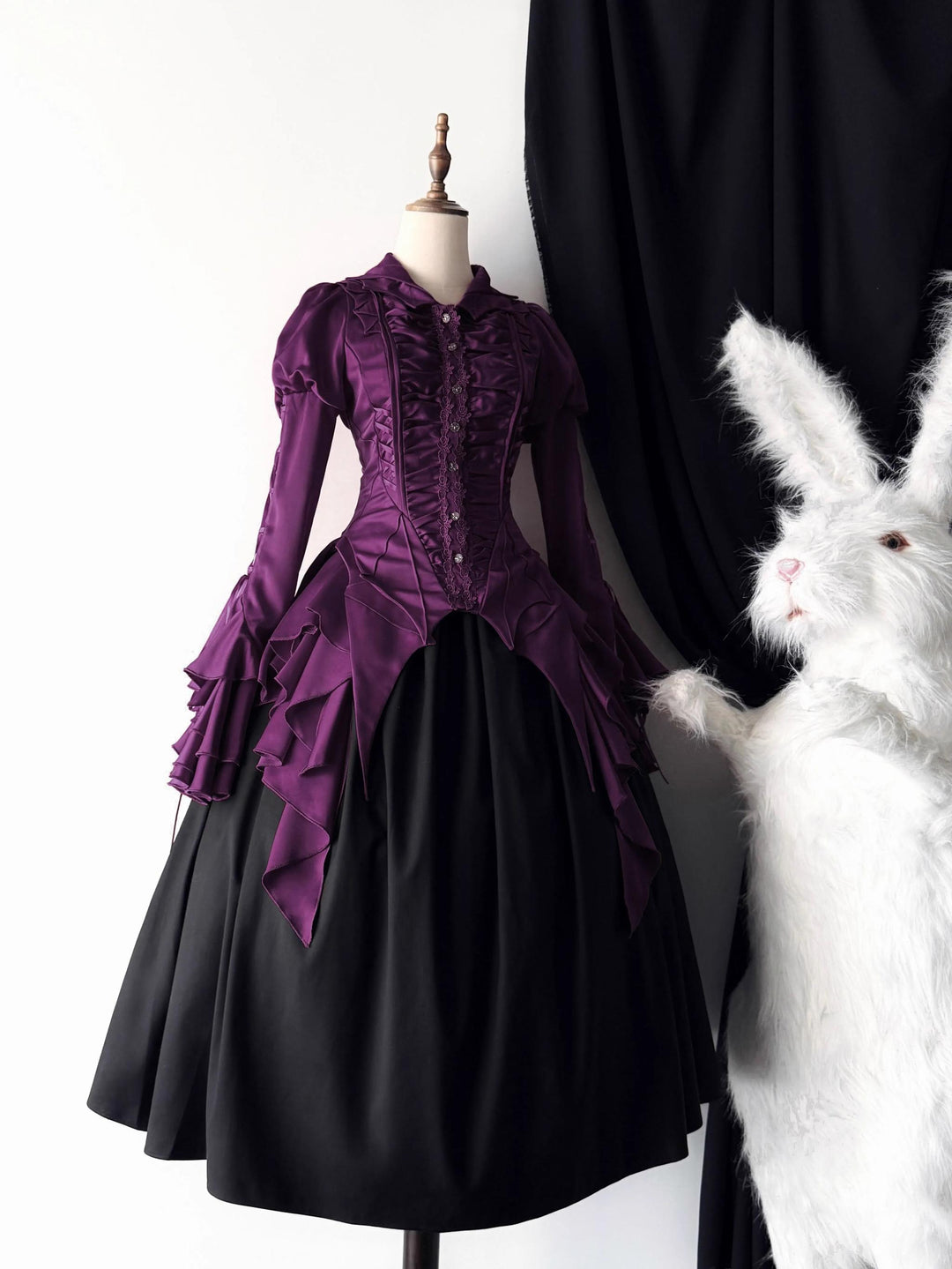 Flower Messenger~Gothic Lolita Corcet Trailing with Irregular Batwing Hem Purple Satin - Trailing Only XS