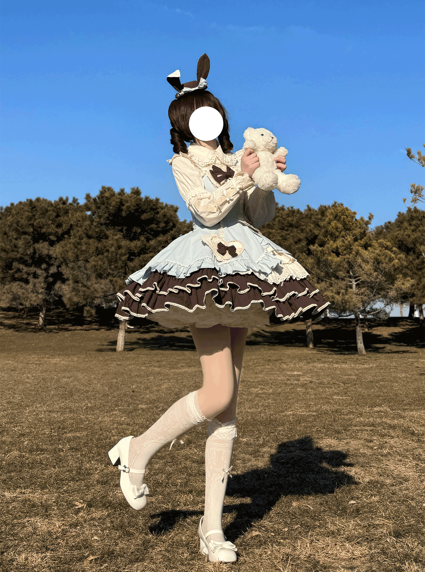 Cream Bud - Tiered Hem Old School Lolita JSK, Side Opening