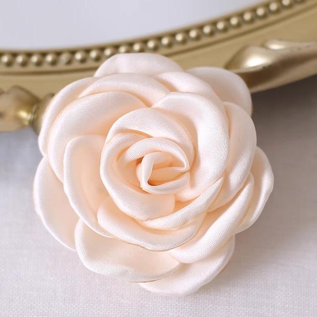 Xiaogui - Retro Lolita Brooch Rose Hairpins Flower Headdress Ivory