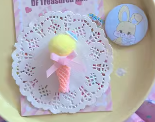 Bear Doll~Candy Color~Kawaii Lolita Cute Ice Cream Hair Clips pink and yellow star ice cream  