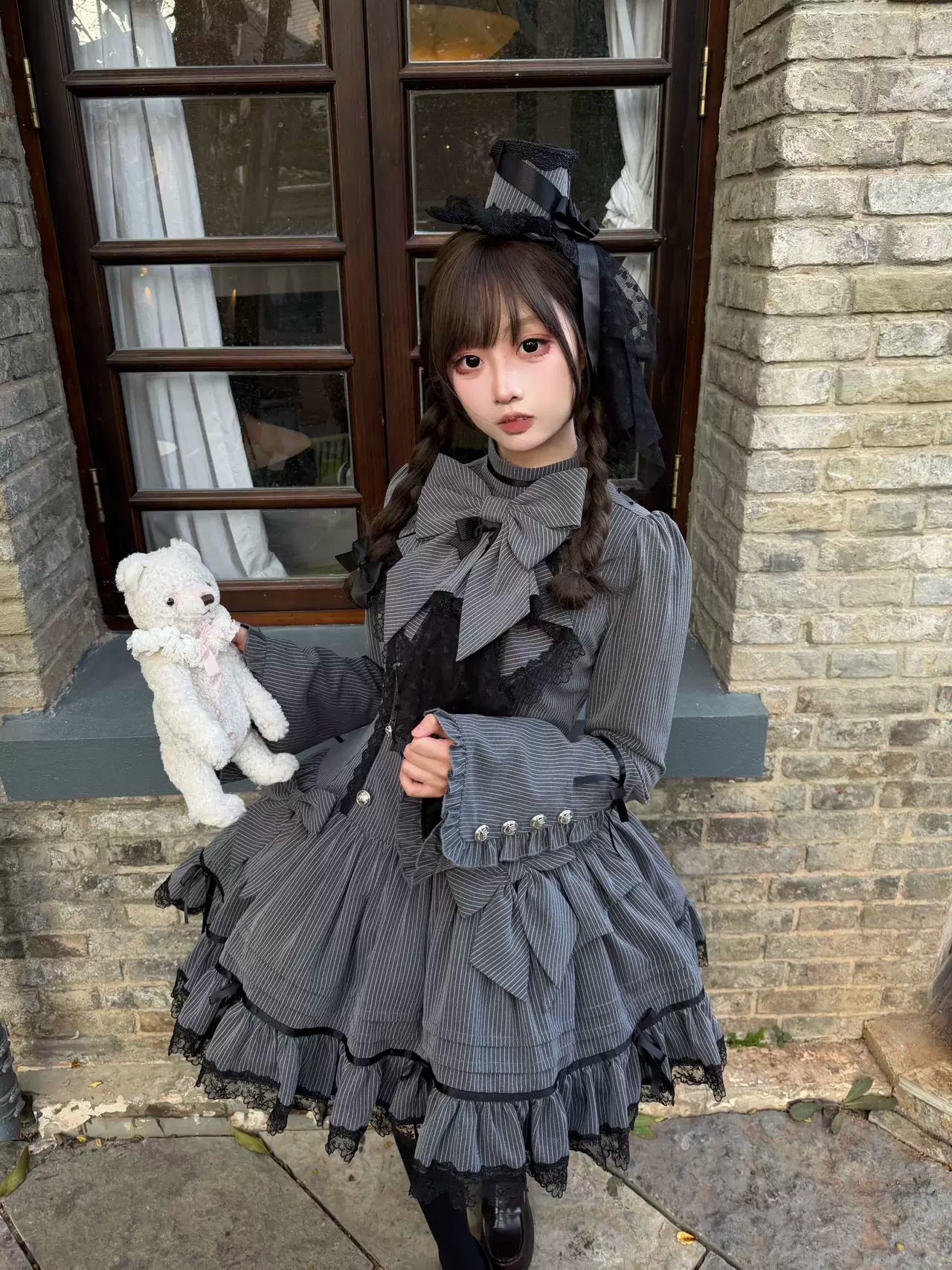 Phantom Kitty - Old School Lolita Low Waist OP Dress, Lace & Bow