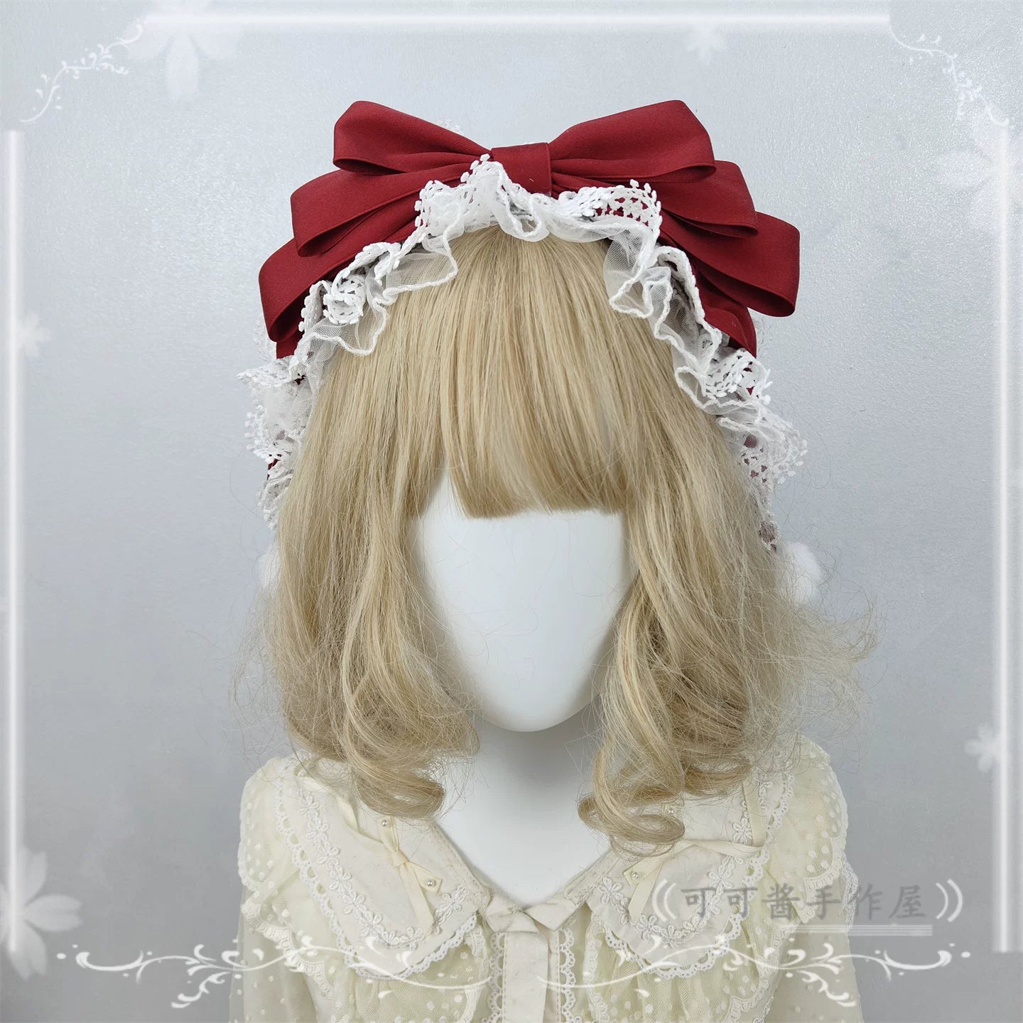 Sweet Lolita Lace Bowknot KC, Pom-pom Accent