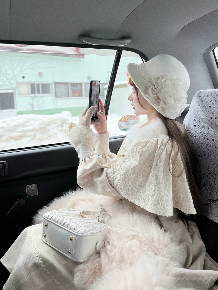 ZeeYe~Elegant Lolita Cape Fox Fur Collar Lolita Cape Coat