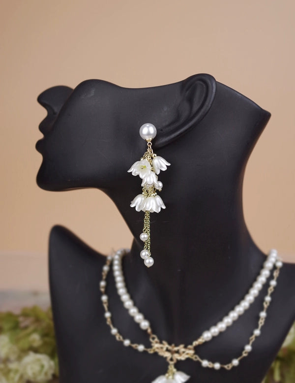 Rose of Sharon~Lily Miss~Elegant Lolita Pearl Necklace and Earrings Set   