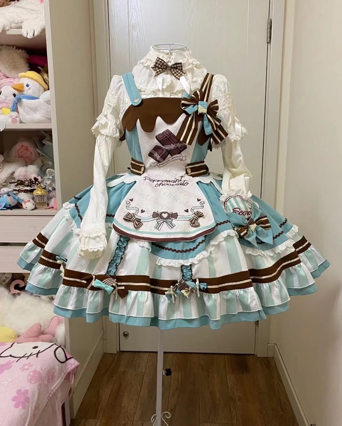 Secret Mirror Whisper Mint Chocolate and Strawberry Sweet Lolita JSK 42Lolita