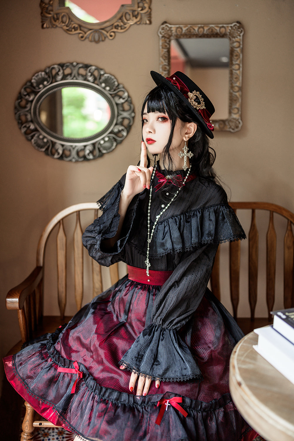 Princess Chronicles - Elegant Lolita Bow Flat Bonnet Handmade