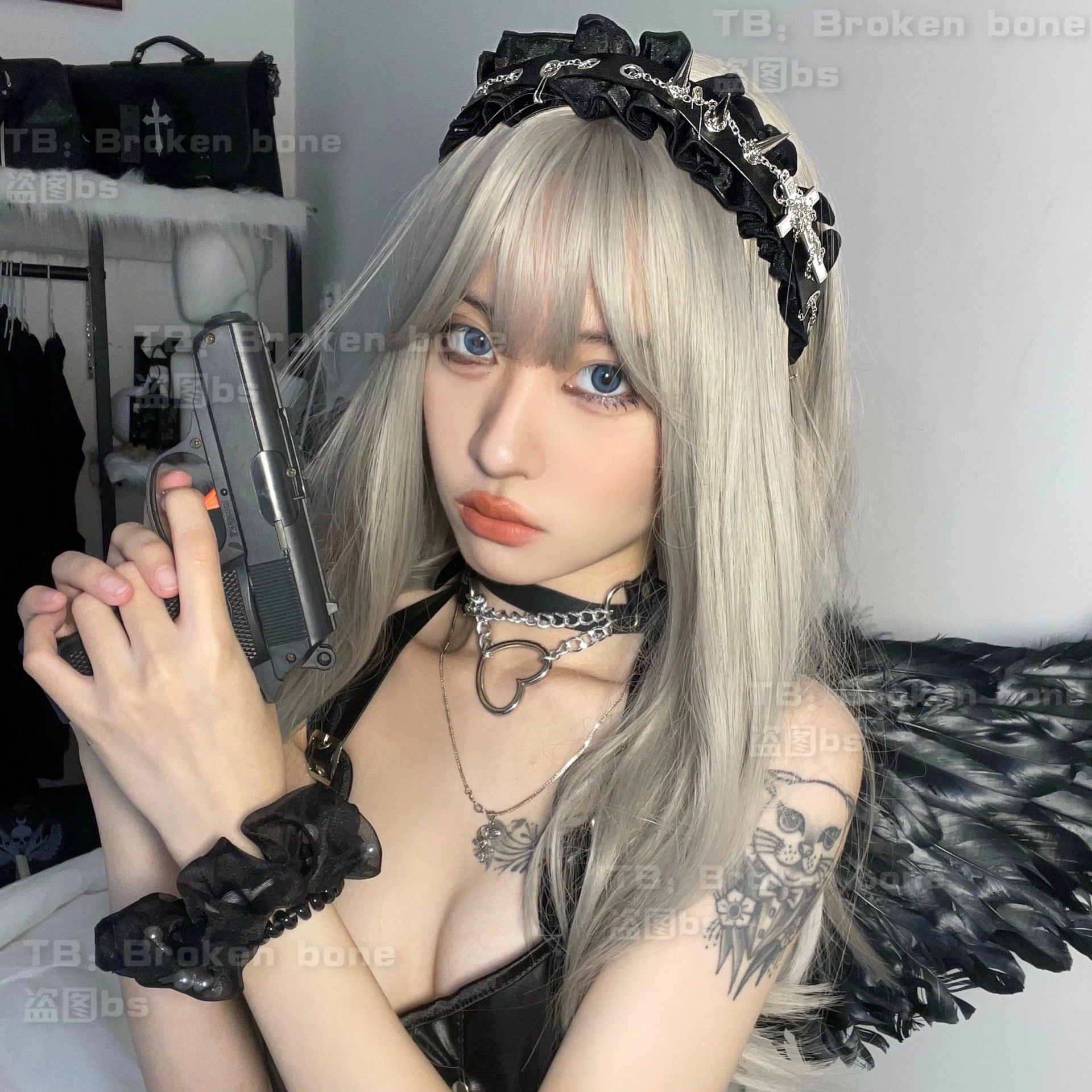Broken Bone - Gothic Lolita Headband Black Rivet Headwear