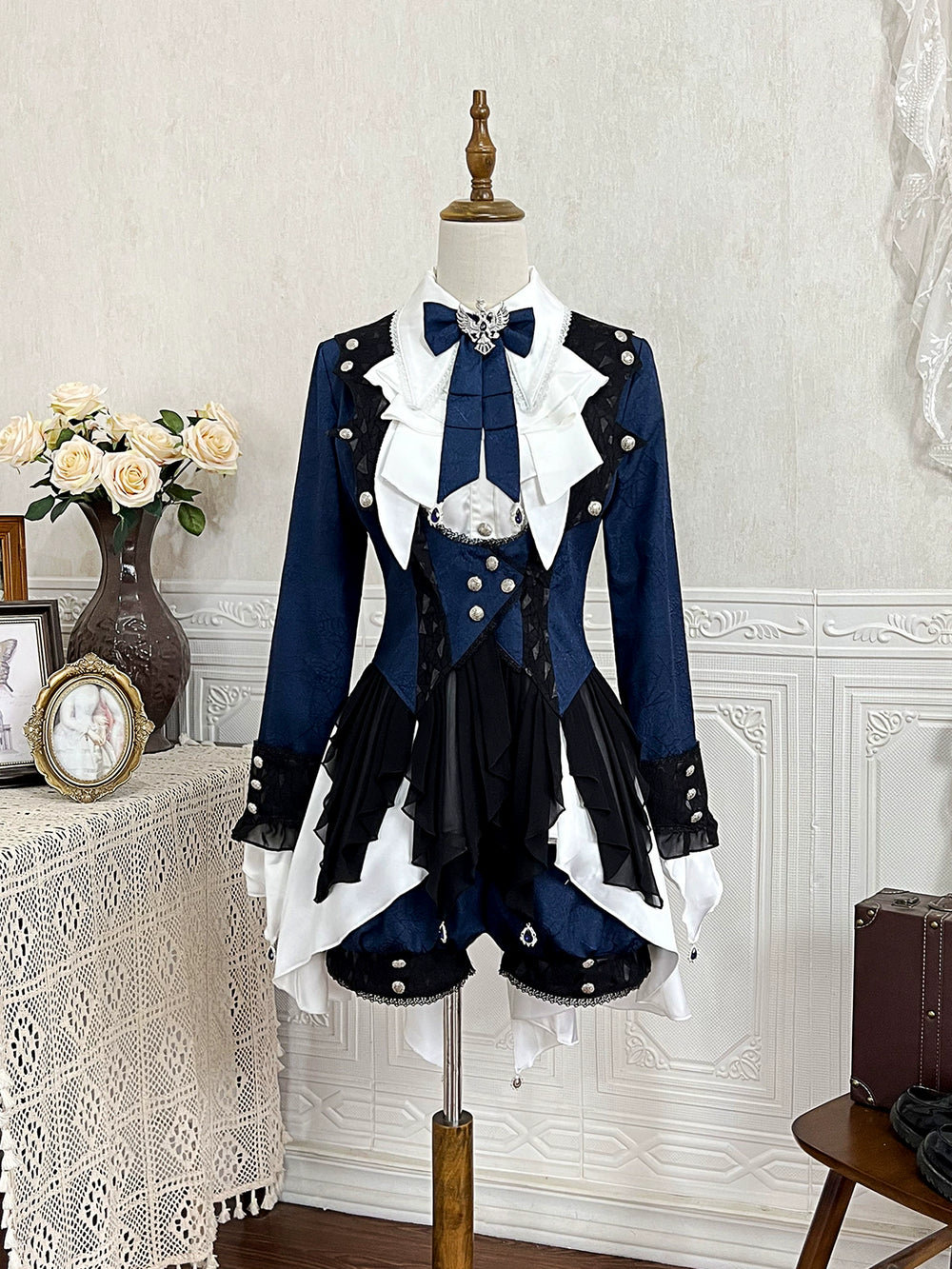 (BFM)Xiongdoujiang~Chris' Son~Gothic Lolita Coat Shorts Irregular Hem Dress Set   