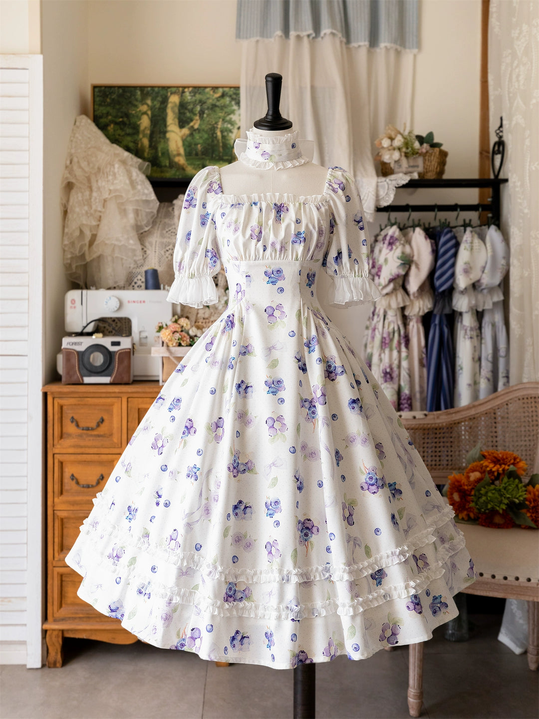 Forest Wardrobe~Forest Basket~Classic Lolita OP Dress Floral Print S Blueberry 