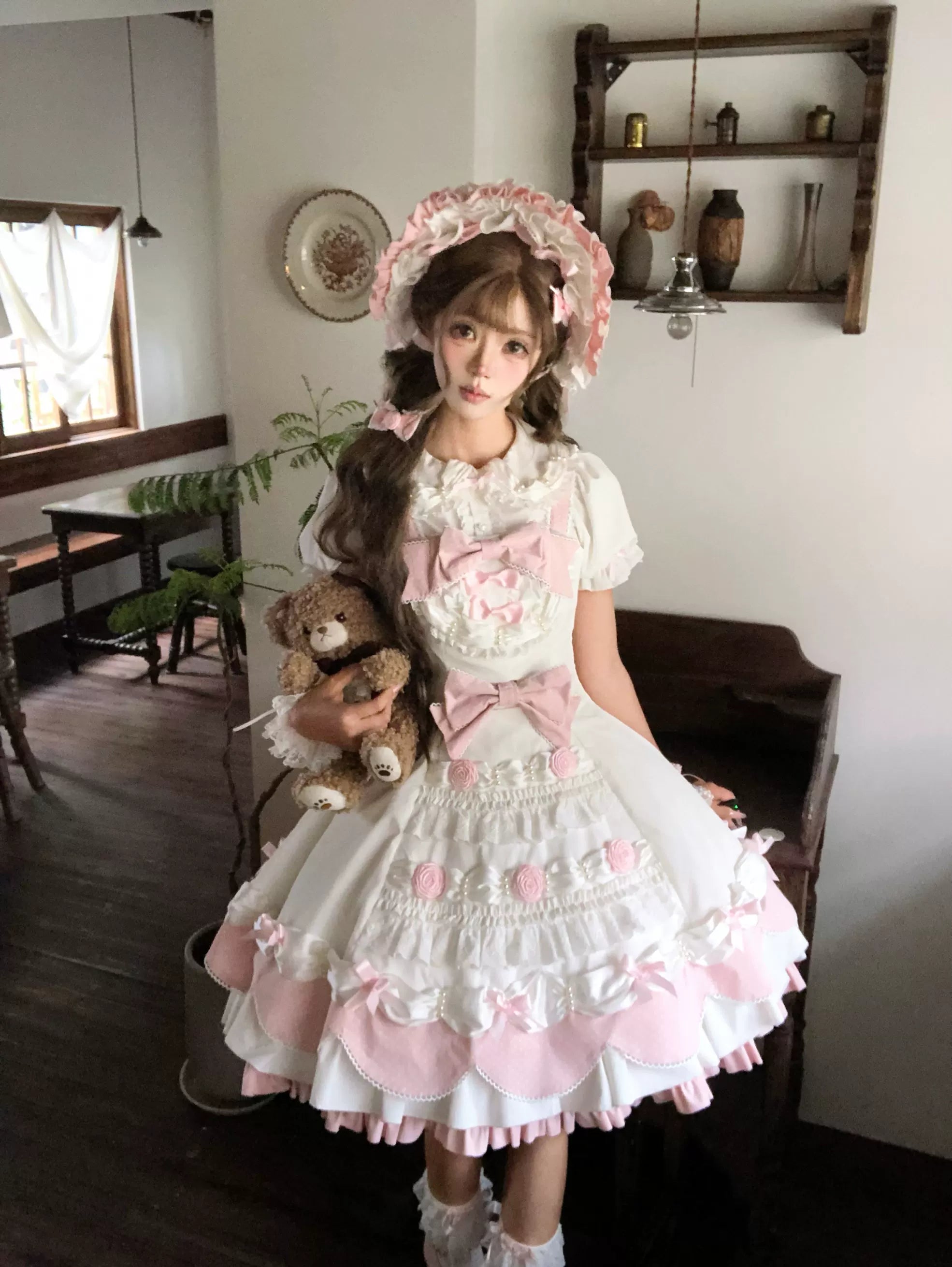Cream Rosette Cake - Old School Lolita JSK Dress, Rose & Pearl Accents 45769:861476