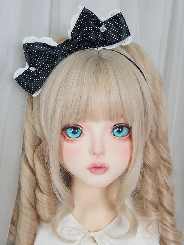 Polka Dot Lolita KC, Heart-shaped Decoration