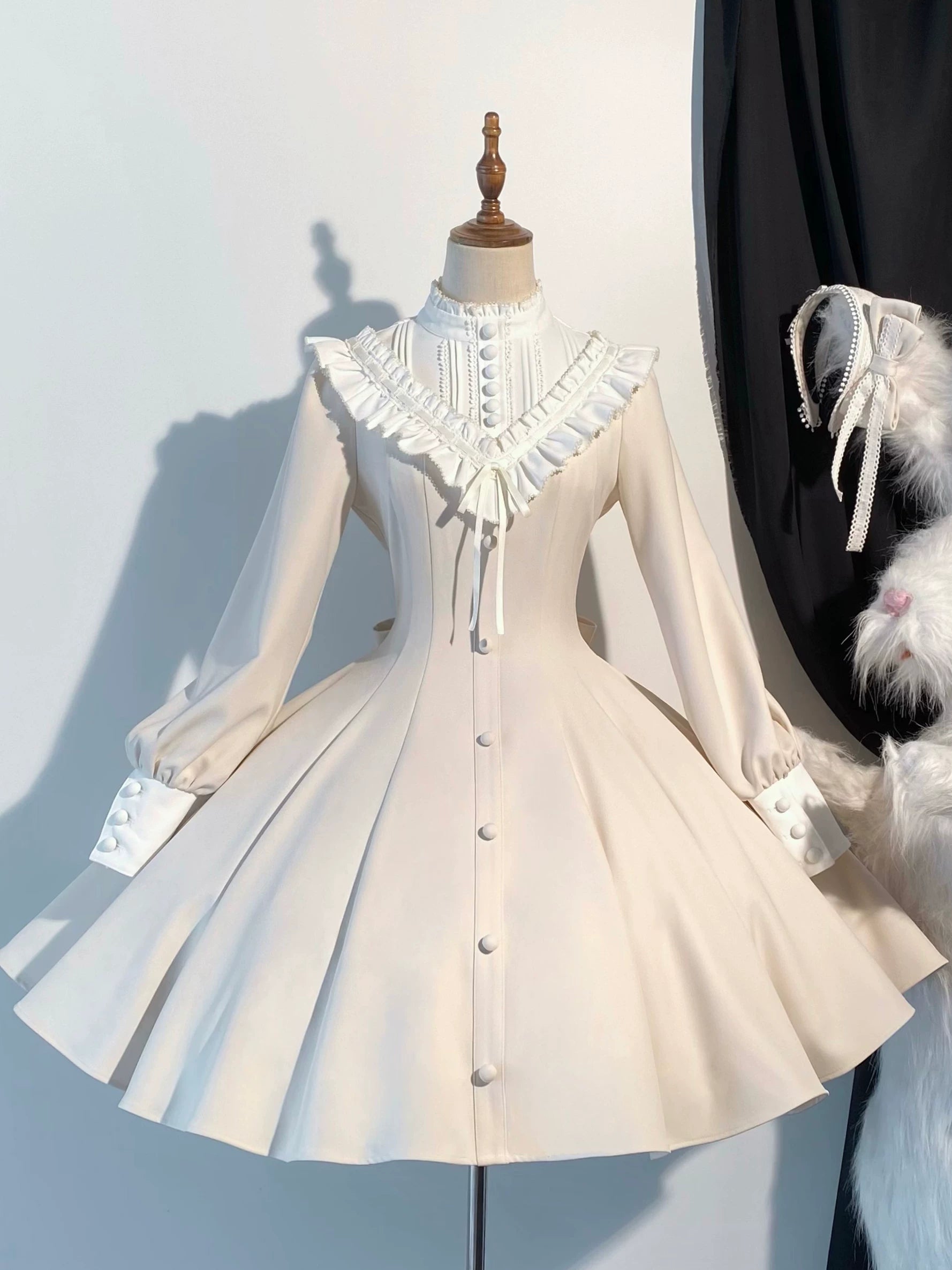 Winter Birch - Classic Lolita Slim Fit OP Dress, Standing Collar Apricot - Short OP S