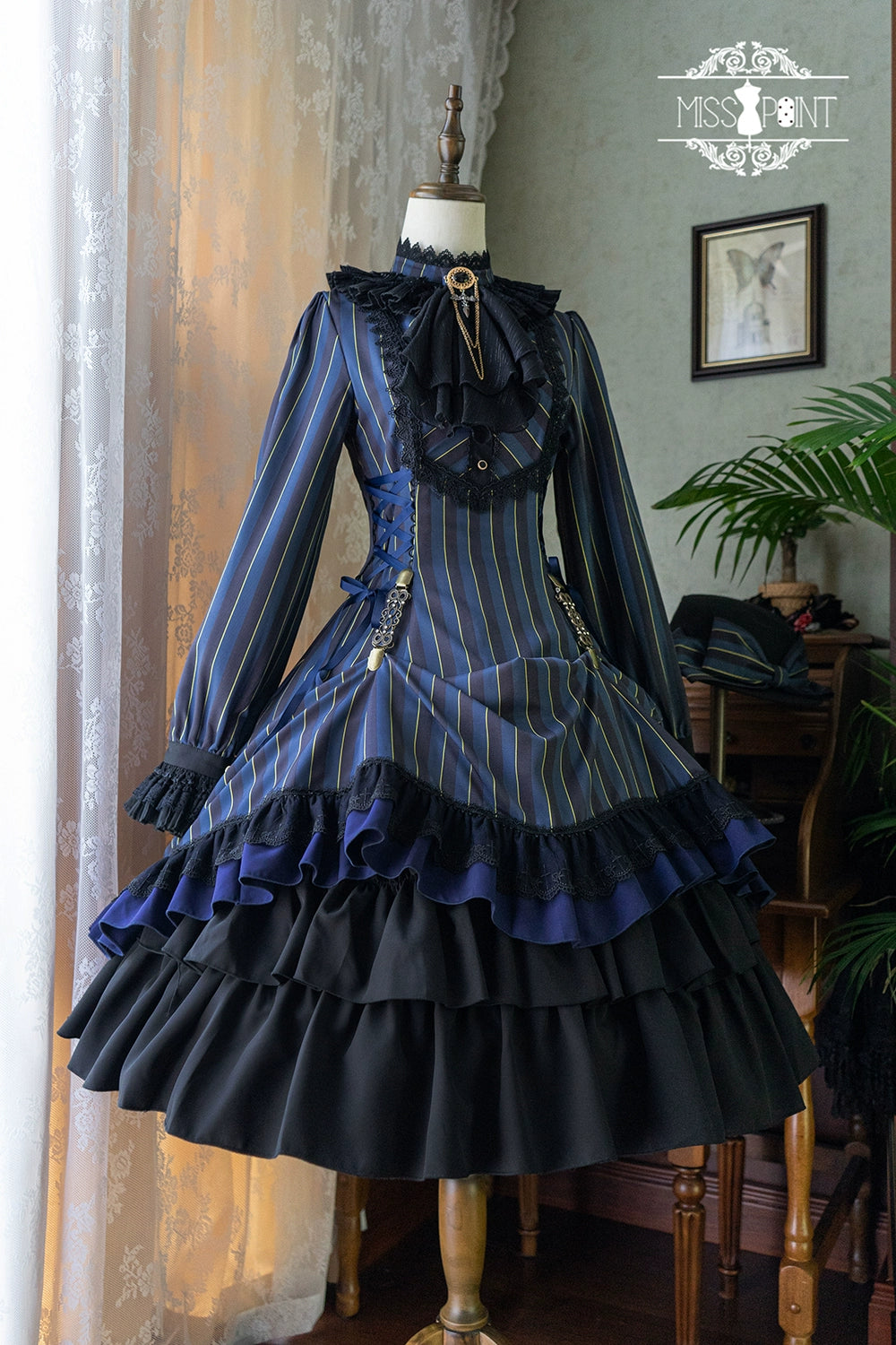 Miss Point~Perintz Manor~Gothic Lolita OP Long Sleeve Retro Lolita Dress XS Navy stripes 