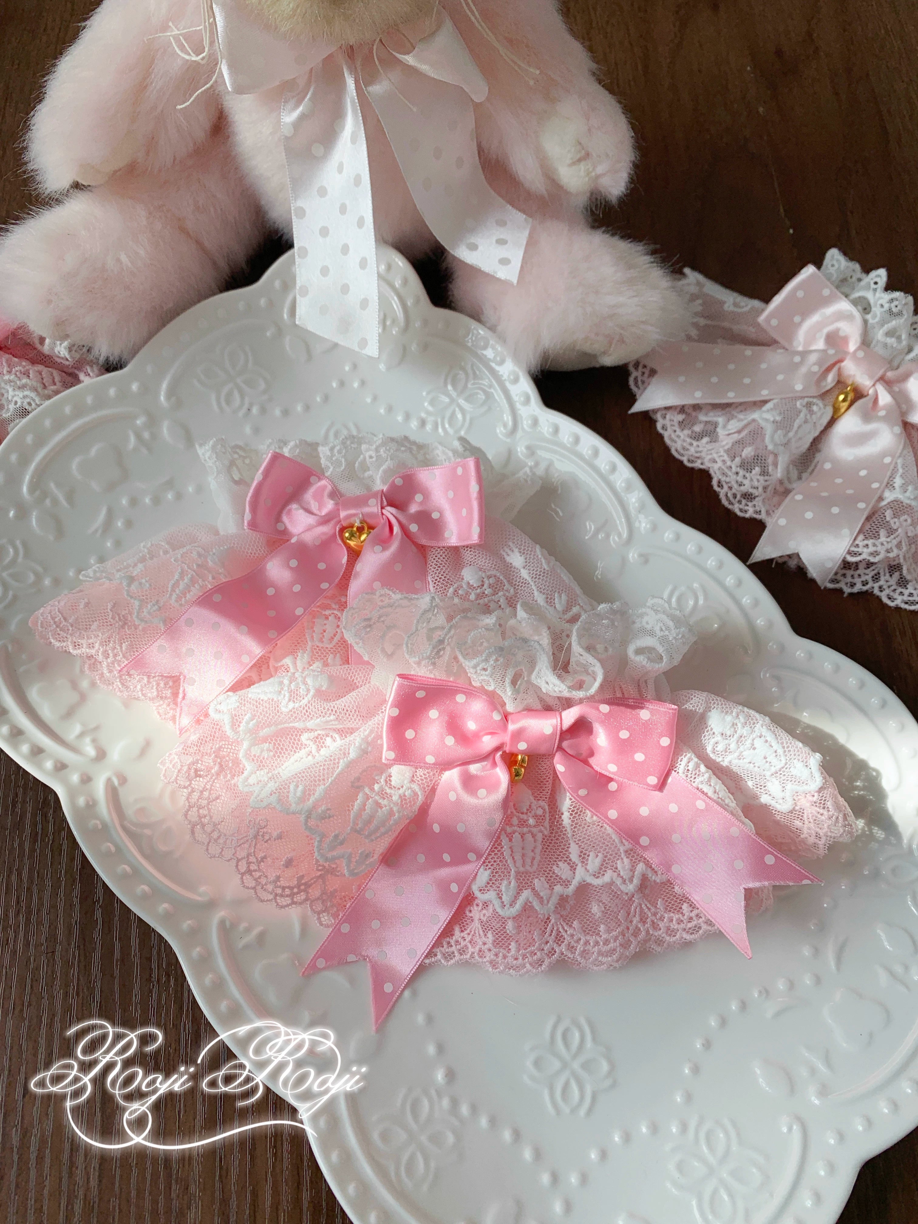 Sweet Lolita Lace Cuffs, Polka Dot Bow 44344:808702